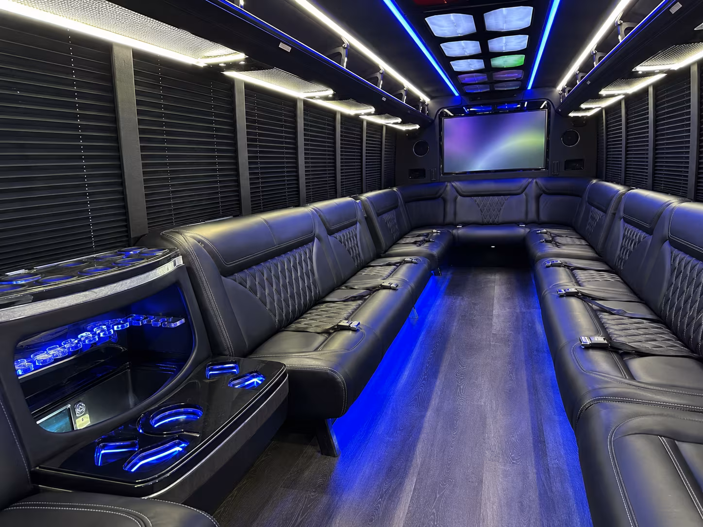 Bloomington Birthday, Sweet 16, & Quinceañera Party Bus Rentals