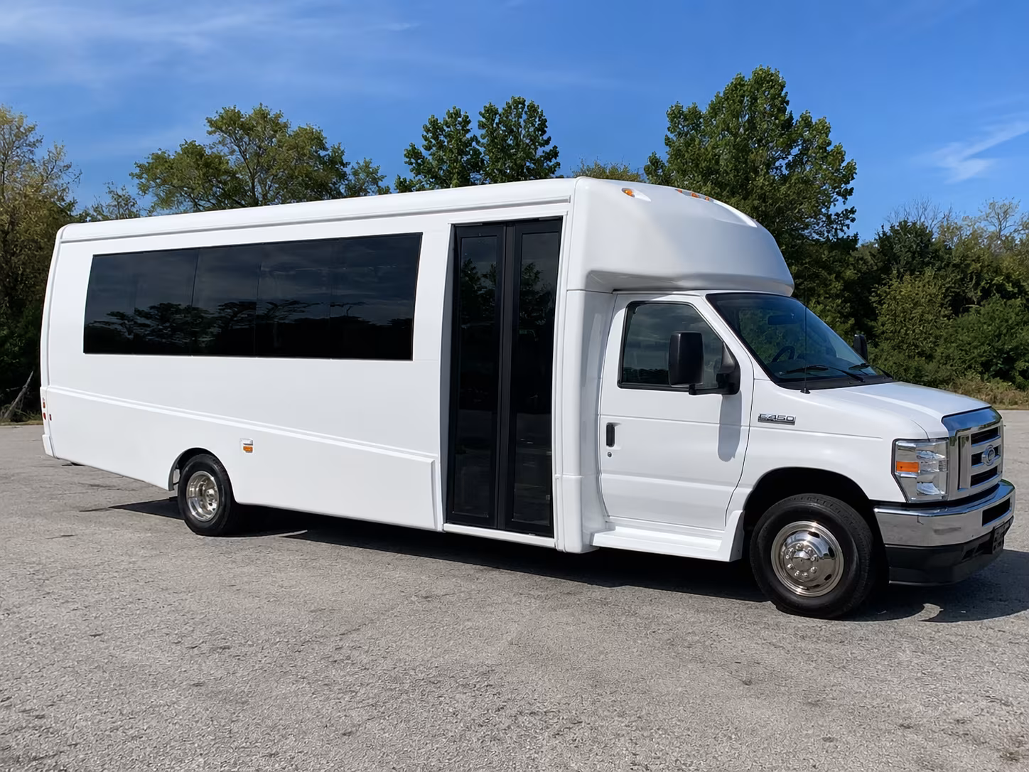 Bloomington Winery Tour & Pub Crawl Transportation