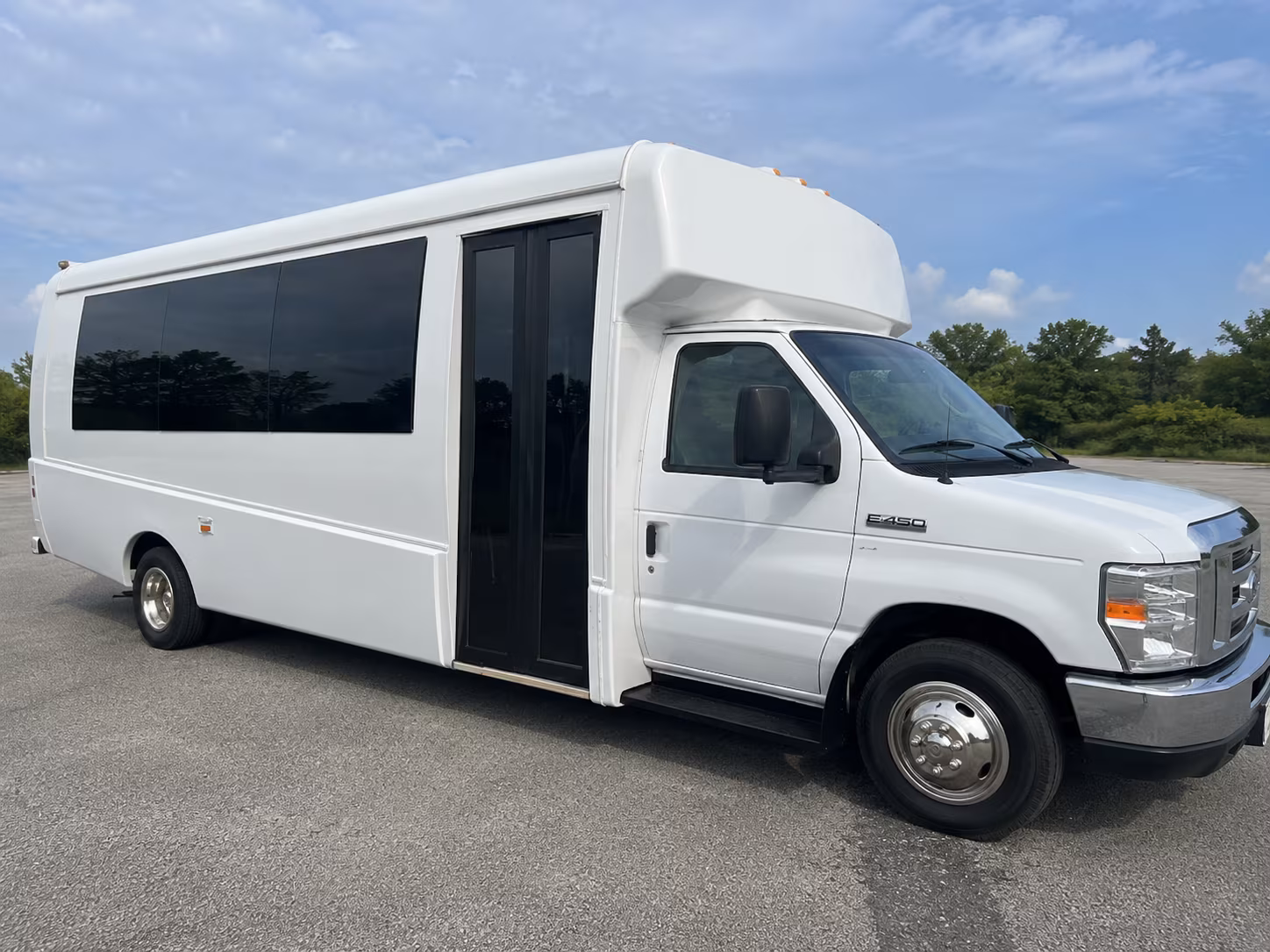 Minneapolis Sporting Event Transportation party bus exterior