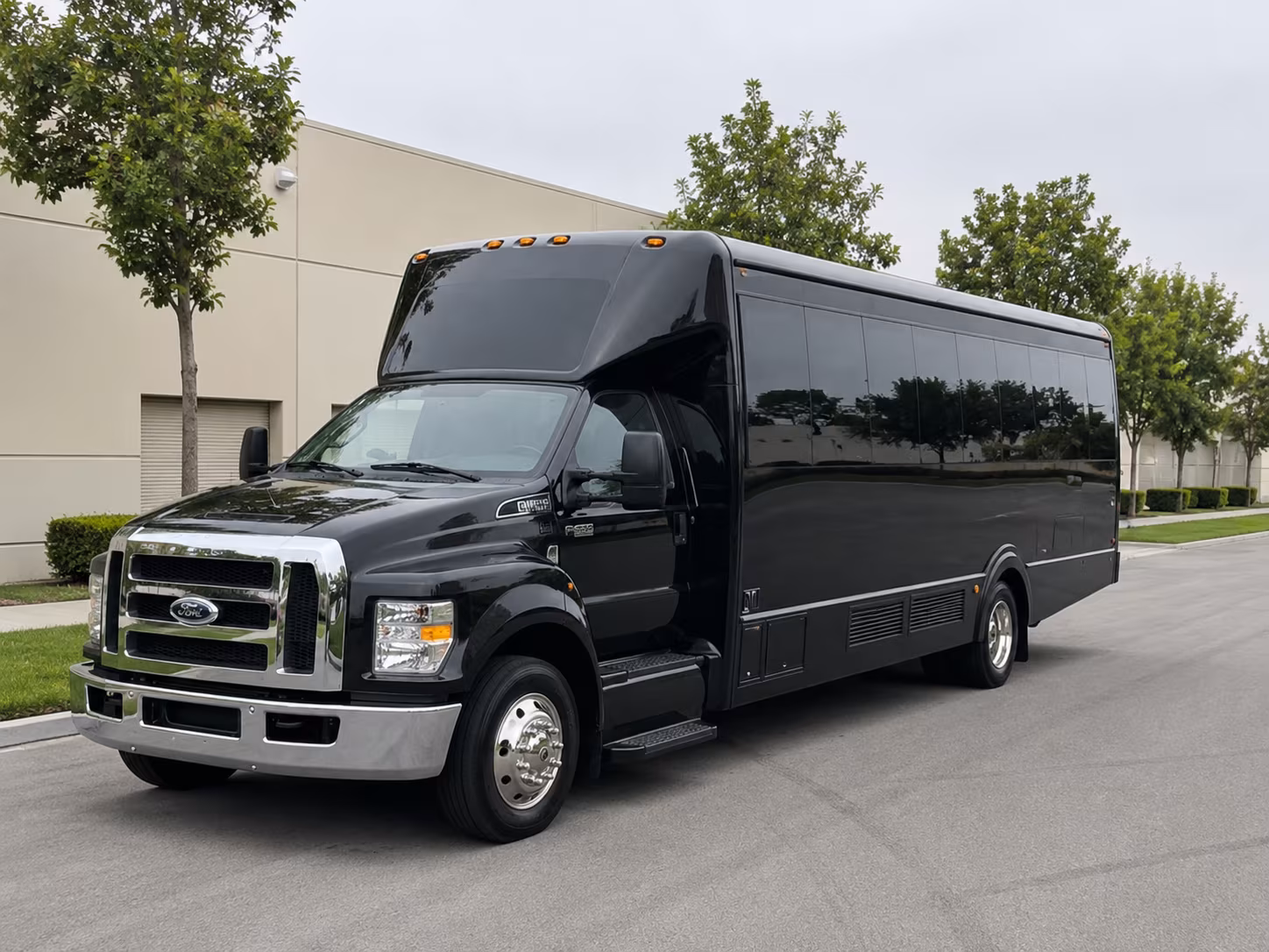 Plymouth Birthday, Sweet 16, & Quinceañera Party Bus Rentals
