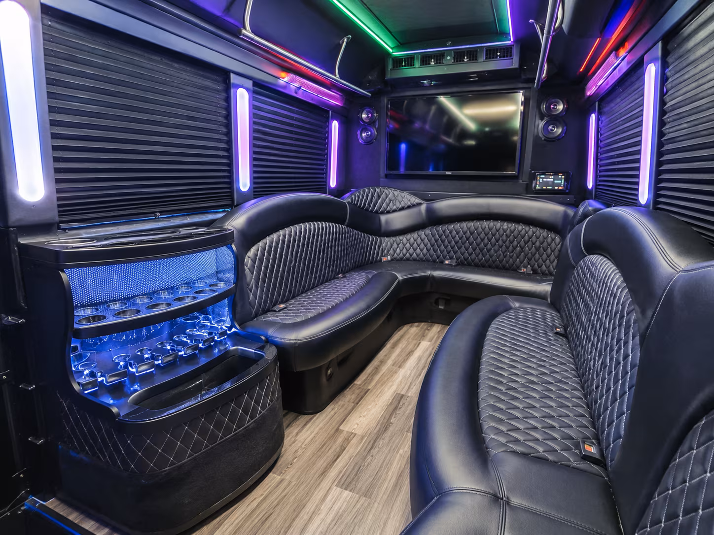 St. Paul Birthday, Sweet 16, & Quinceañera Party Bus Rentals