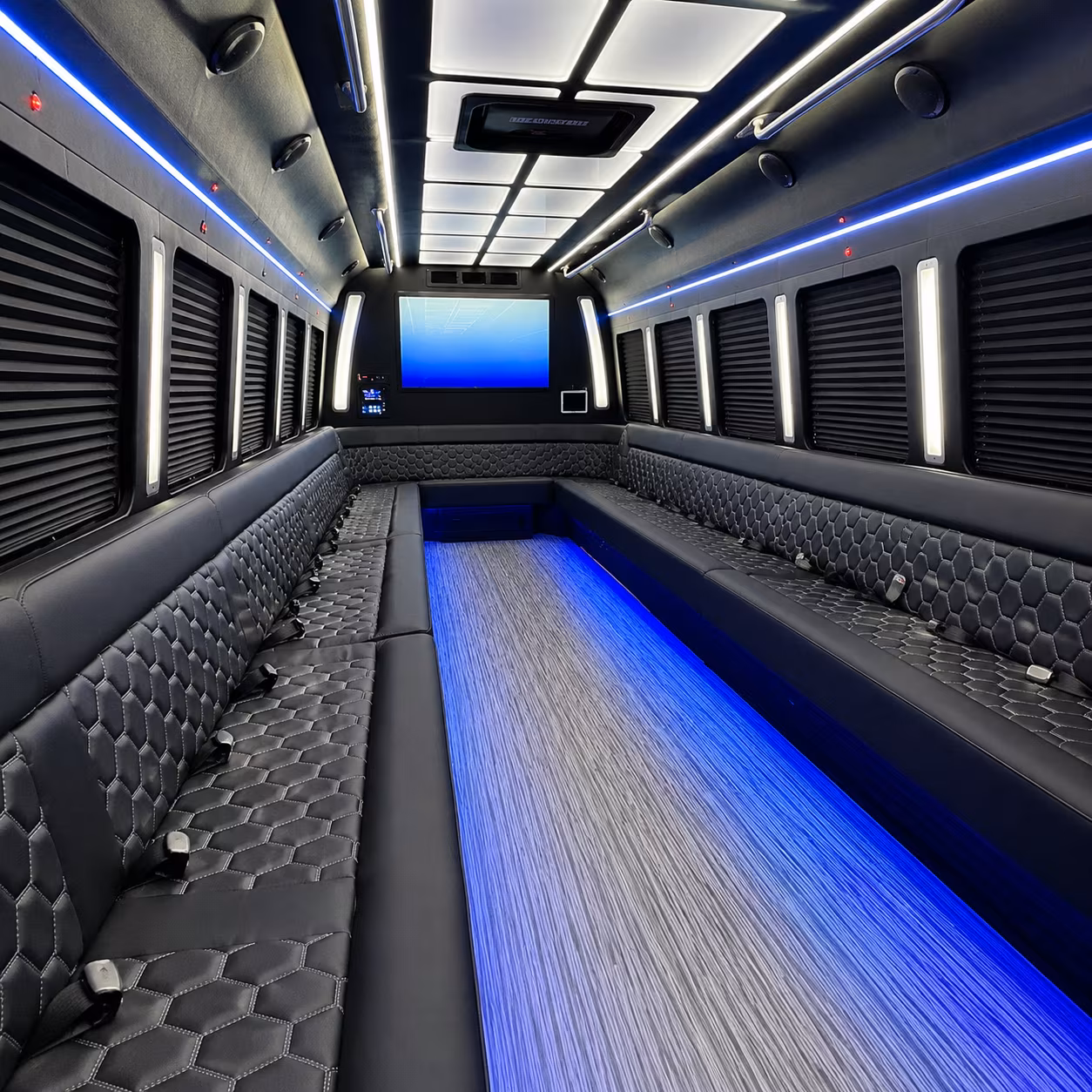 St. Paul Homecoming & Prom Party Bus Rentals