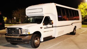 15 Passenger Party Bus Edina Mn